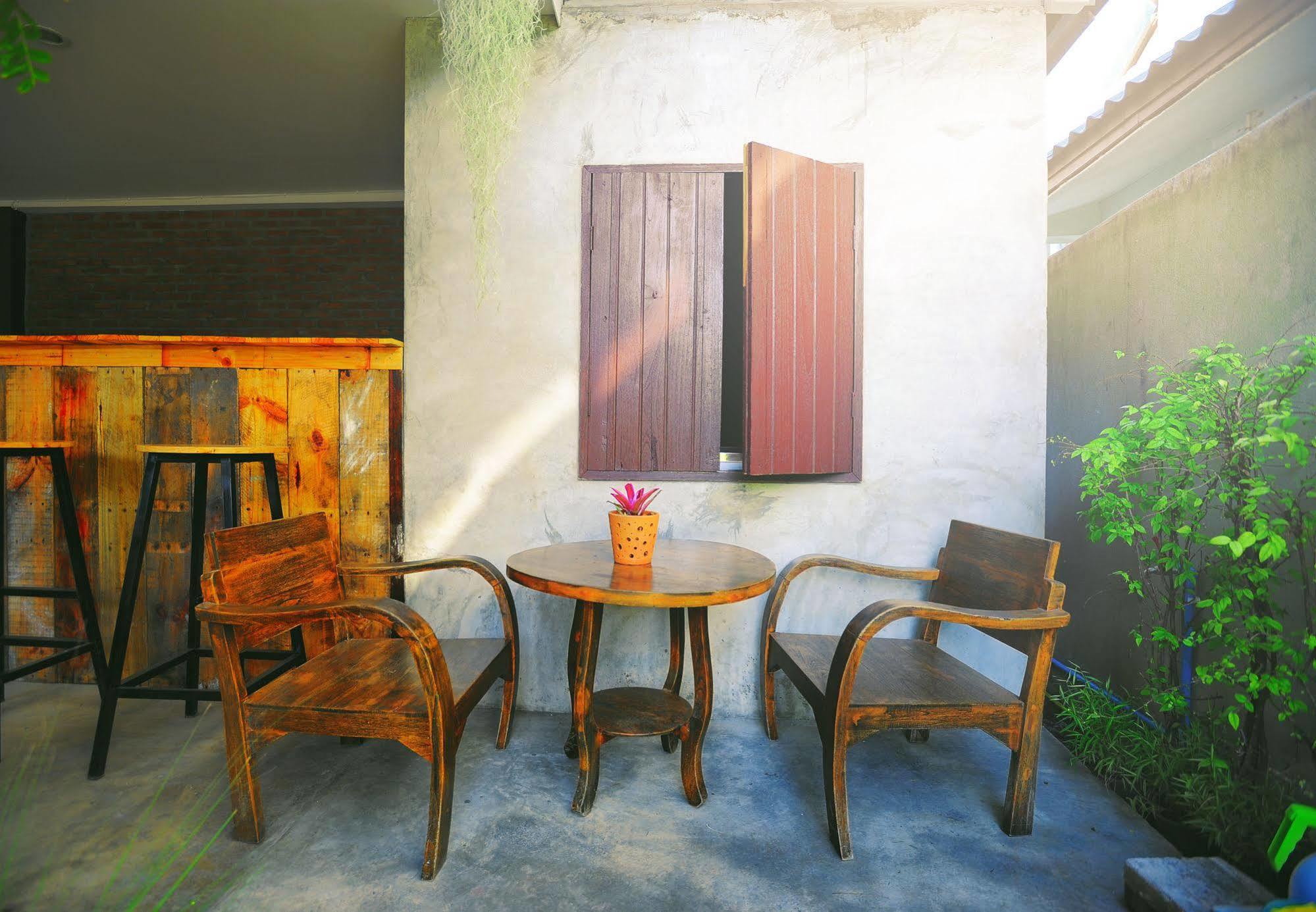 Manon Hostel Čiang Mai Exteriér fotografie